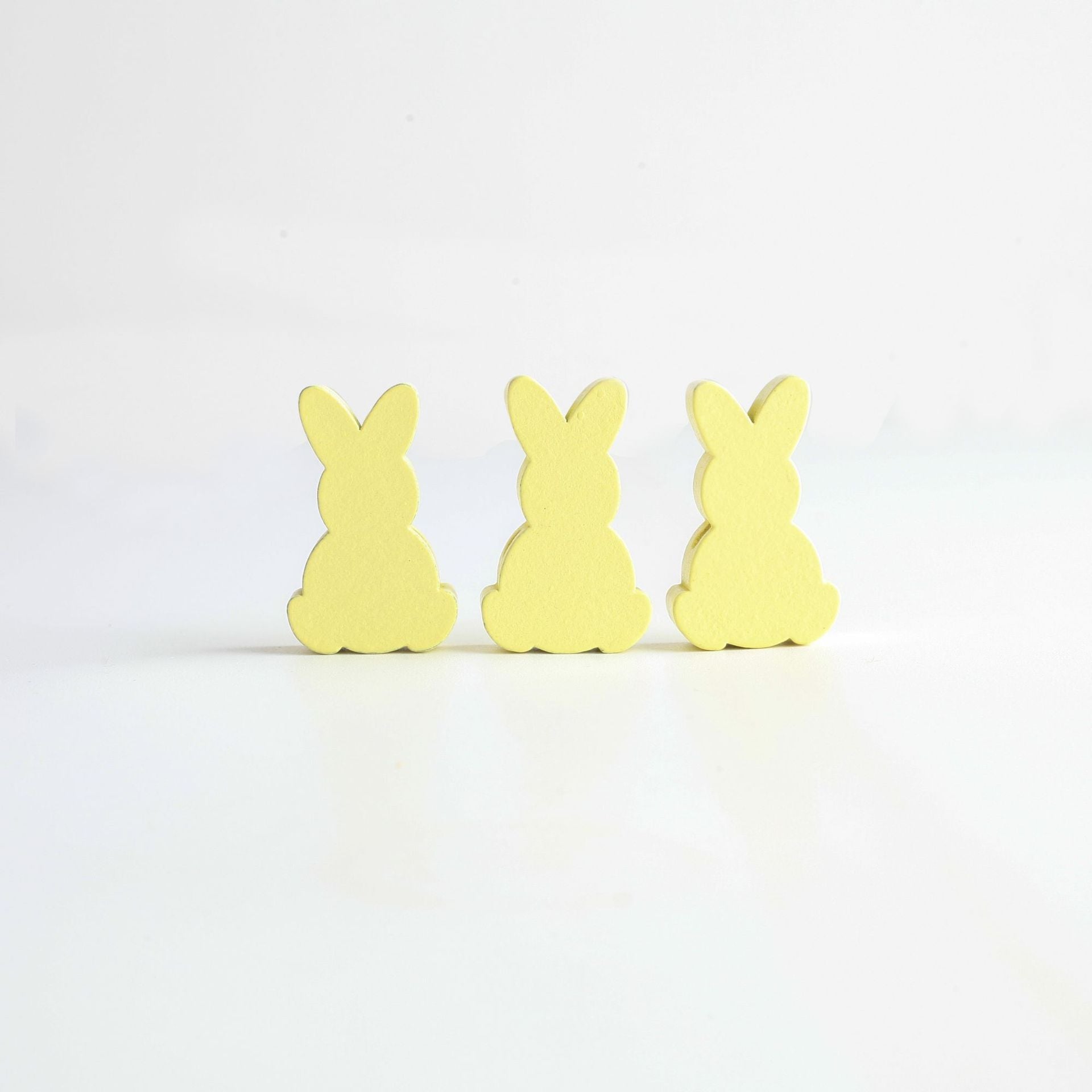 Wholesale 10PCS Easter Bunny 3*2*0.8CM Wooden Beads